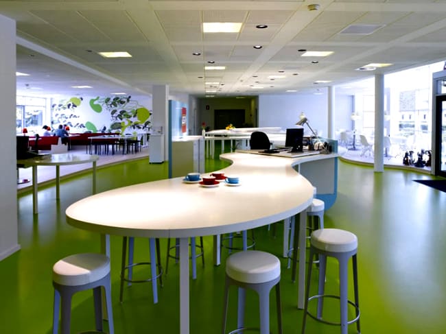 wereld kantoor lego lounge