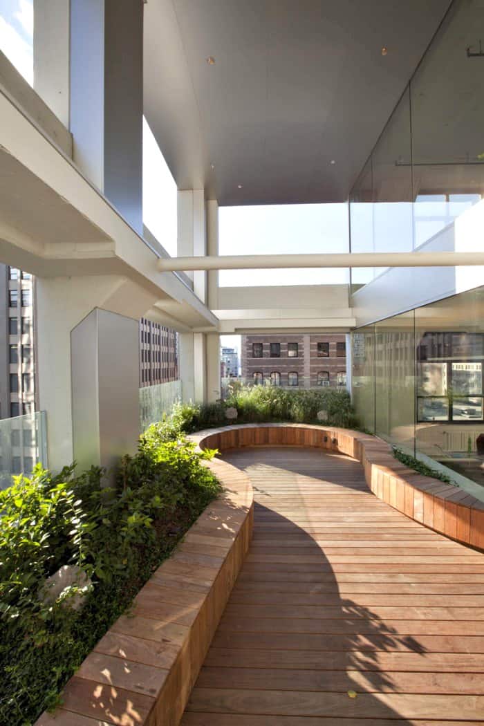 21_Wieden+KennedyNYC_PhotocRaymondAdams-700x1050