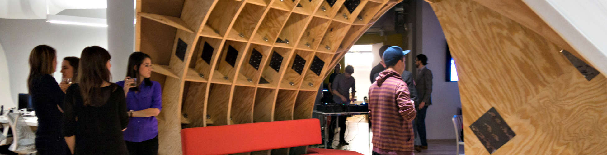 superdesk header