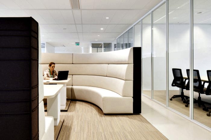 kantoor danone lounge bank