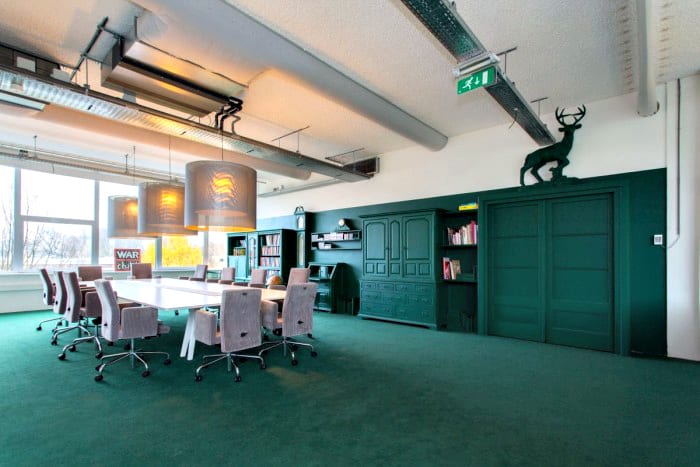 WarChild-Amsterdam-interior-design-07-700x467