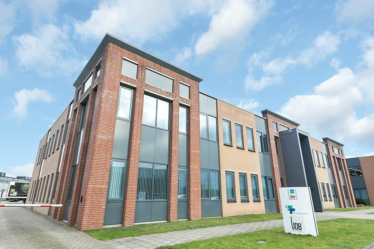 gerenoveerd kantoorpand te huur bedrijventerrein breda