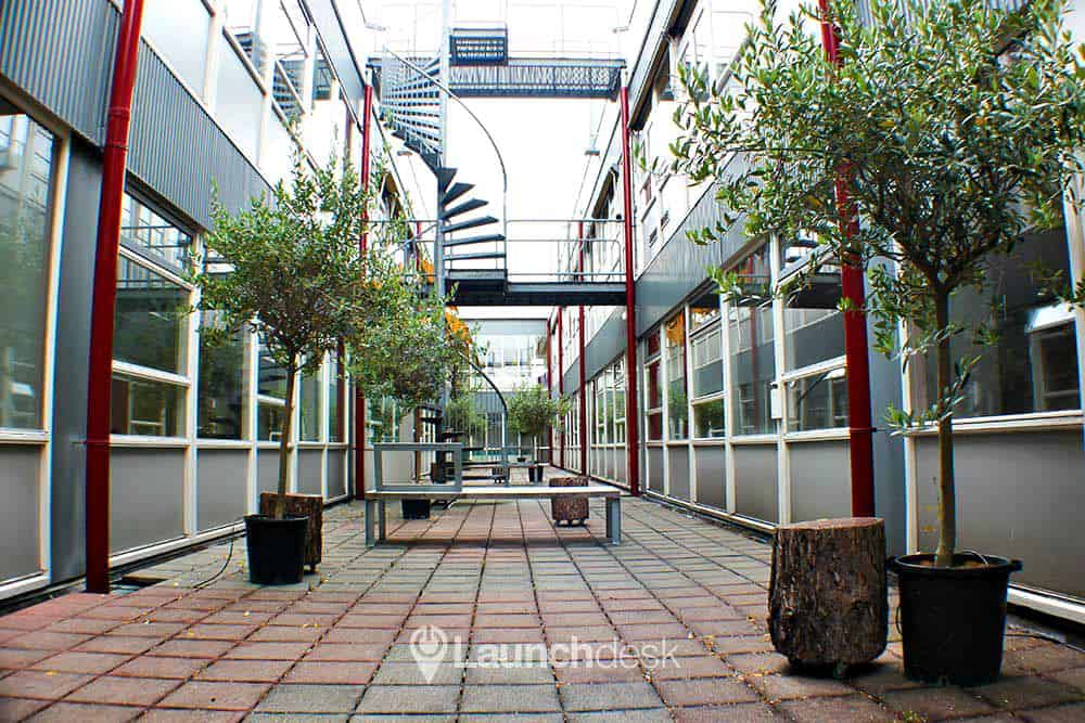 kantoorpand te huur amsterdam oost