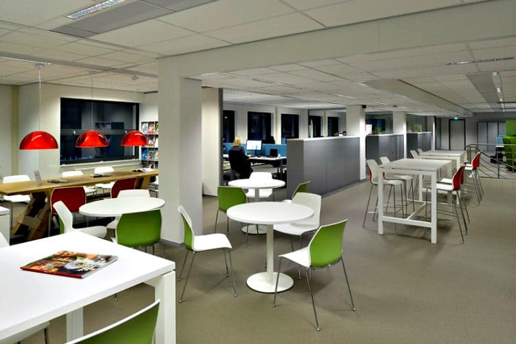 gerenoveerd kantoorgebouw arnhem centrum