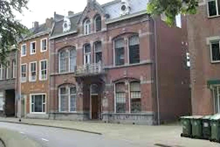 huren modern kantoorverzamelgebouw tilburg