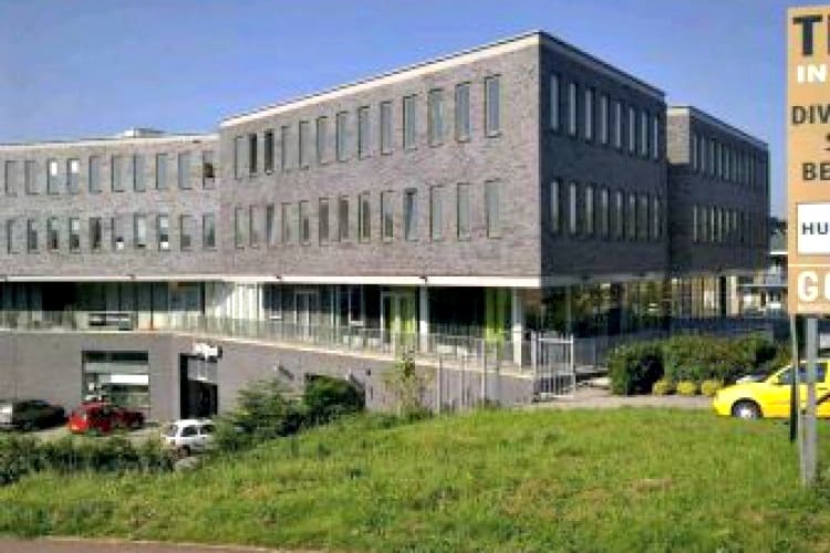 kantoorpand gelegen ijsseldijk capelle west