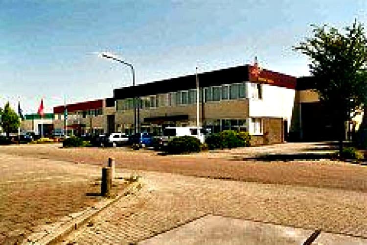 1285m2 verhuurbare kantoorruimte bedrijventerrein barwoutswaarder te woerden