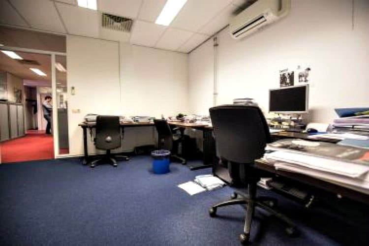 kantoor met gemoedelijke sfeer te huur aan de wibaustraat te amsterdam
