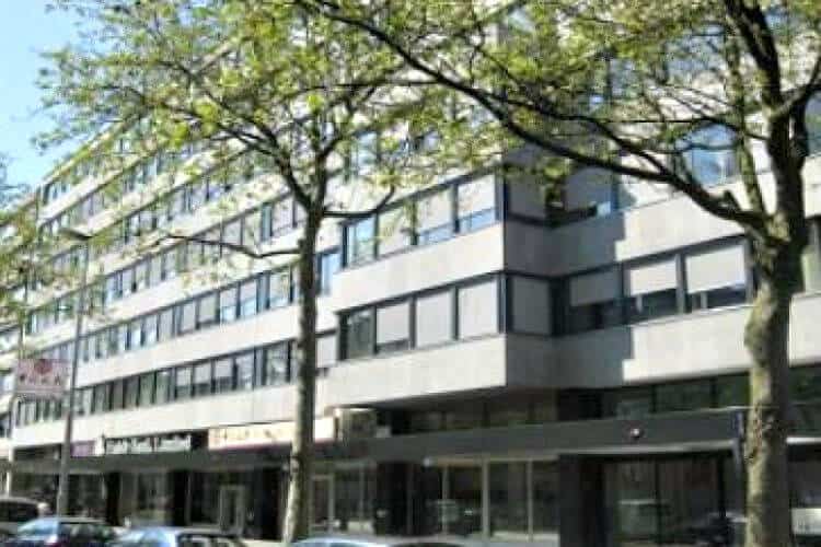 gerenoveerd kantoorgebouw te huur in rotterdam