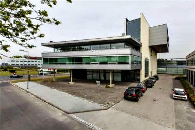 kantoorruimte op de vareseweg op bedrijventerrein rotterdam noord west